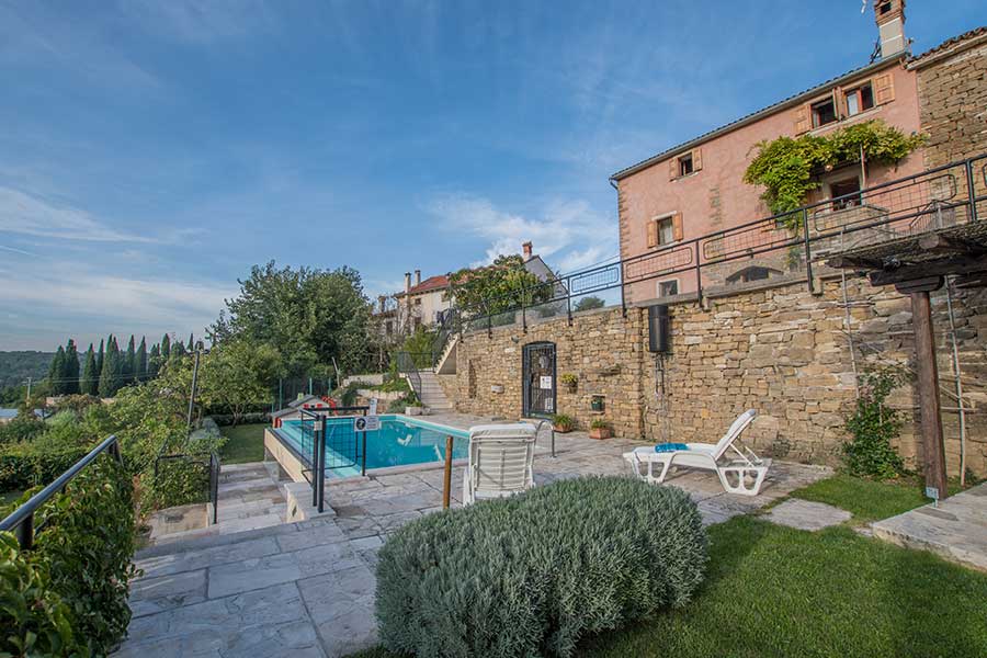 Istrian villa for rent - Oprtalj - Istria